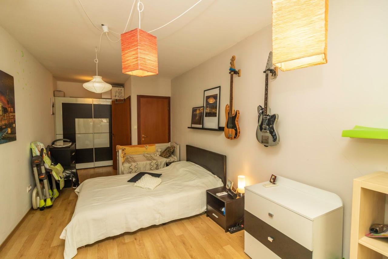 Tsar Guitar Aprt / Metro Station Appartement Sofia Buitenkant foto